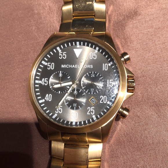 Michael Kors Watch - Picture 5 of 10
